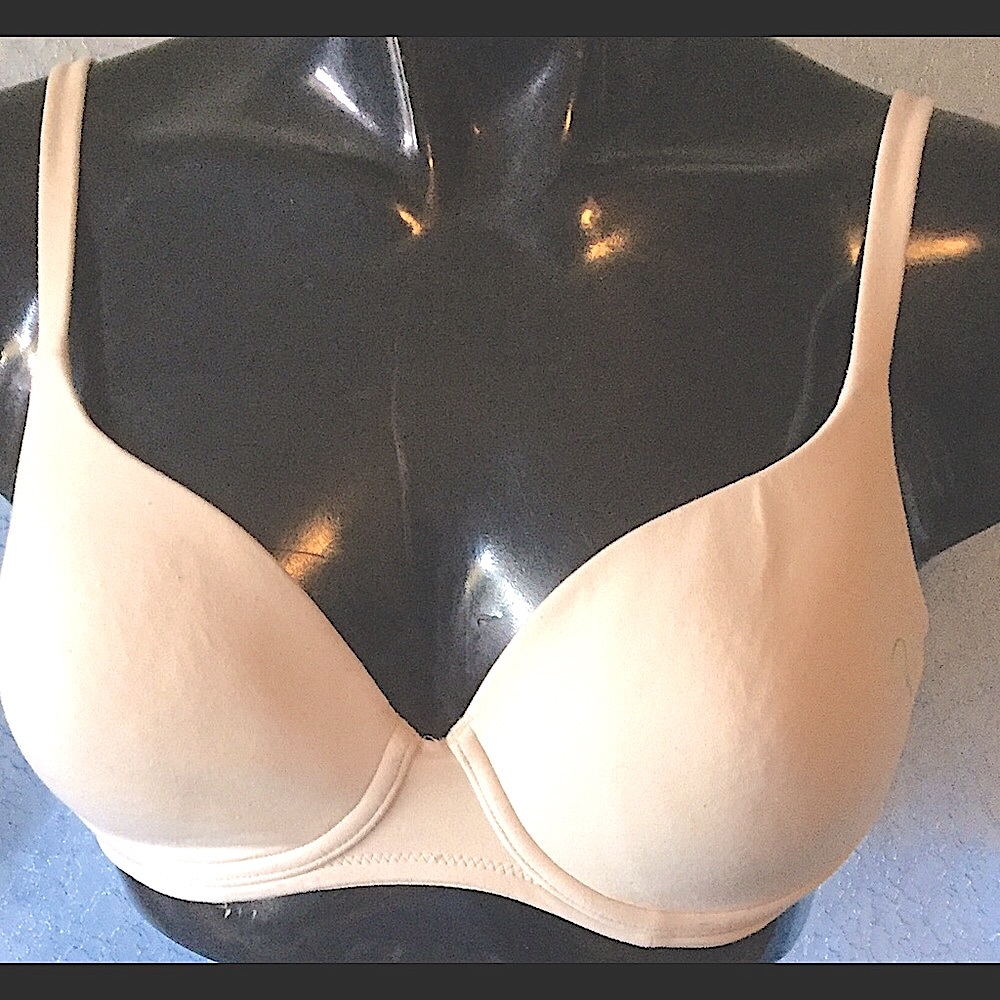 Victoria's Secret 34D Shaping Demi Underwire Bra